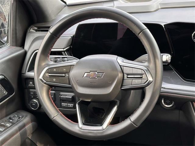 2025 Chevrolet Suburban 4WD RST