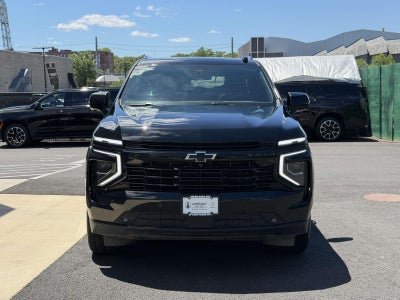 2025 Chevrolet Suburban 4WD RST