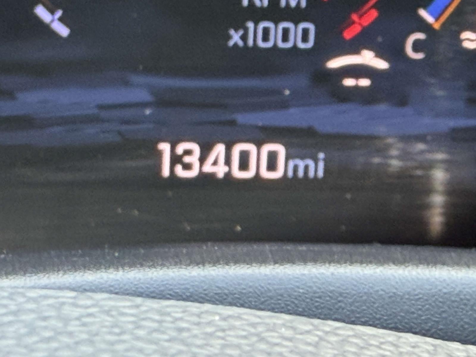 2025 Chevrolet Suburban 4WD RST