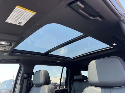 2025 Chevrolet Suburban 4WD RST