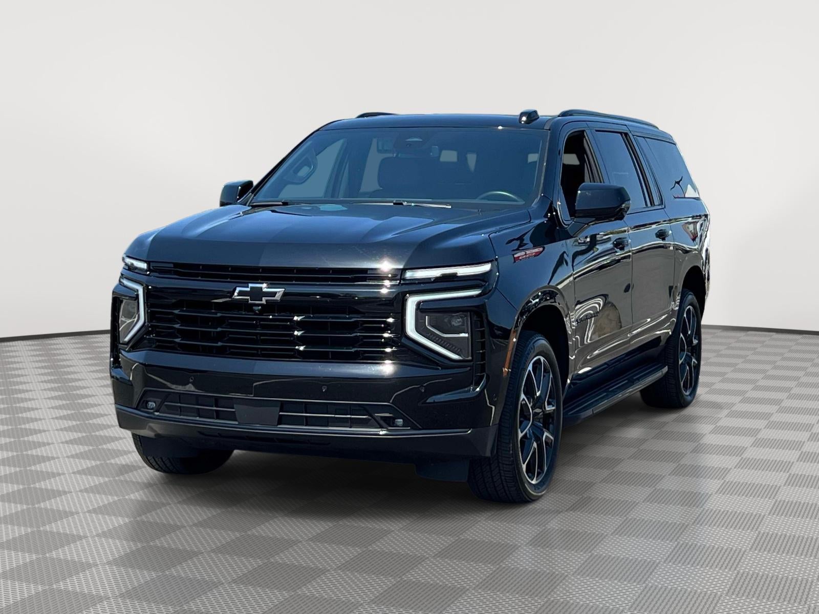 2025 Chevrolet Suburban 4WD RST