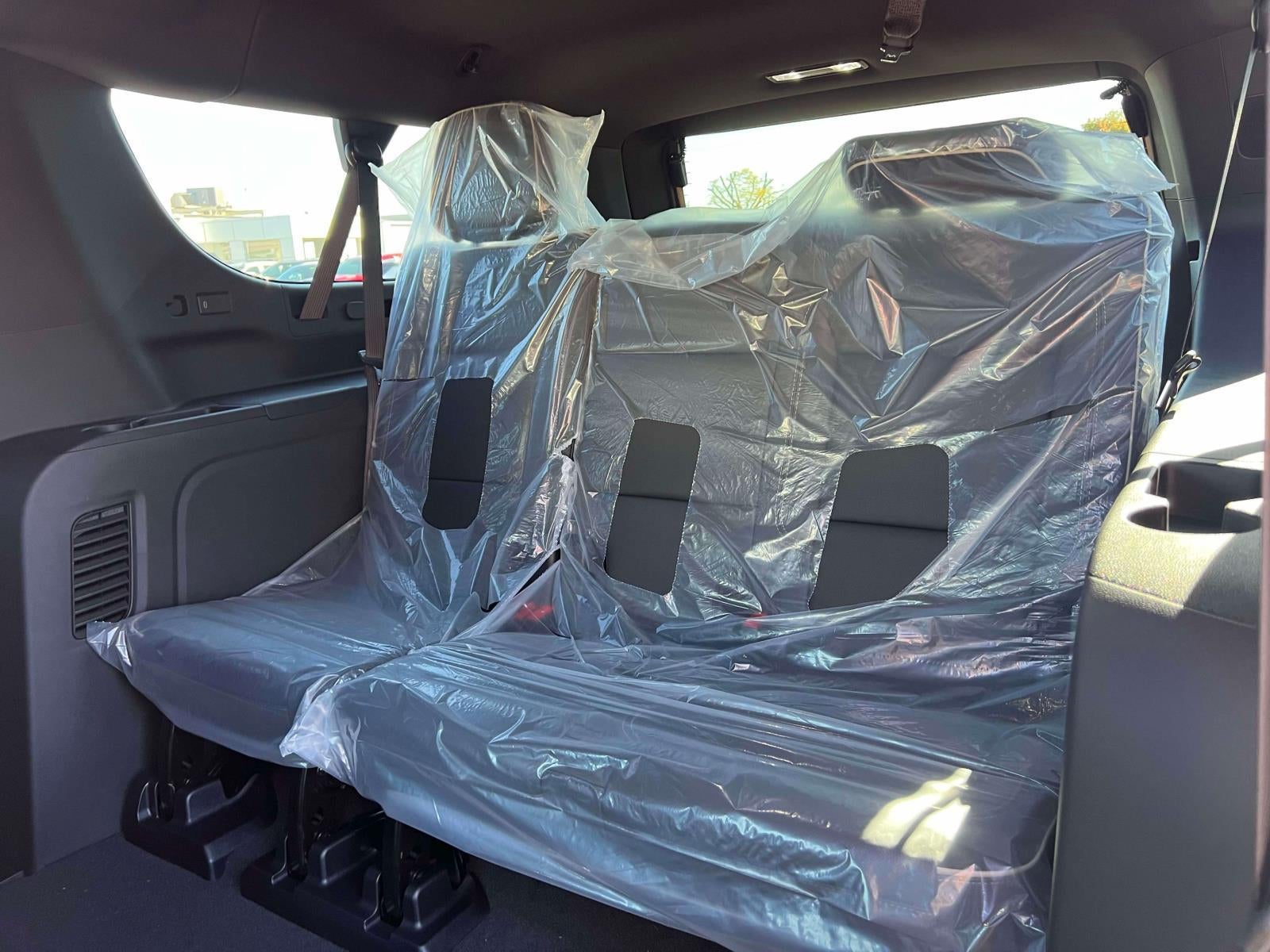 2026 Chevrolet Suburban Premier, 4WD