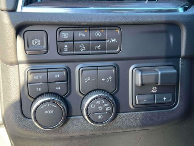 2026 Chevrolet Suburban Premier, 4WD