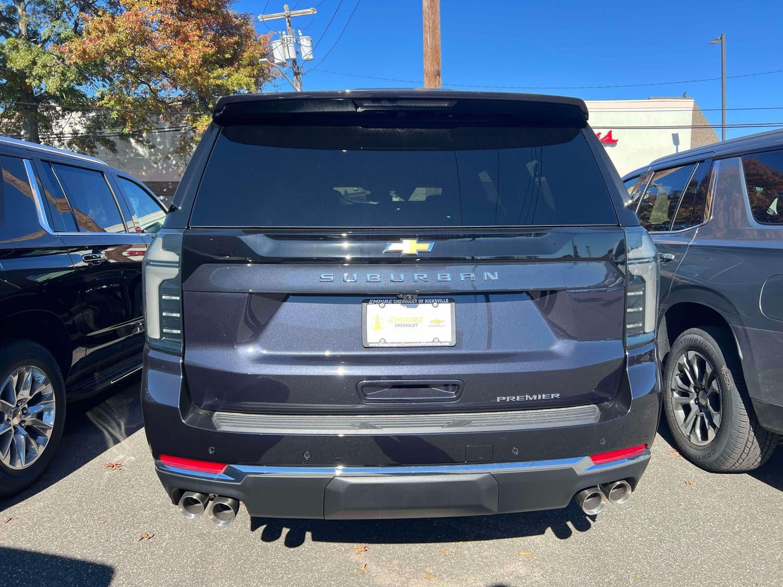 2026 Chevrolet Suburban Premier, 4WD