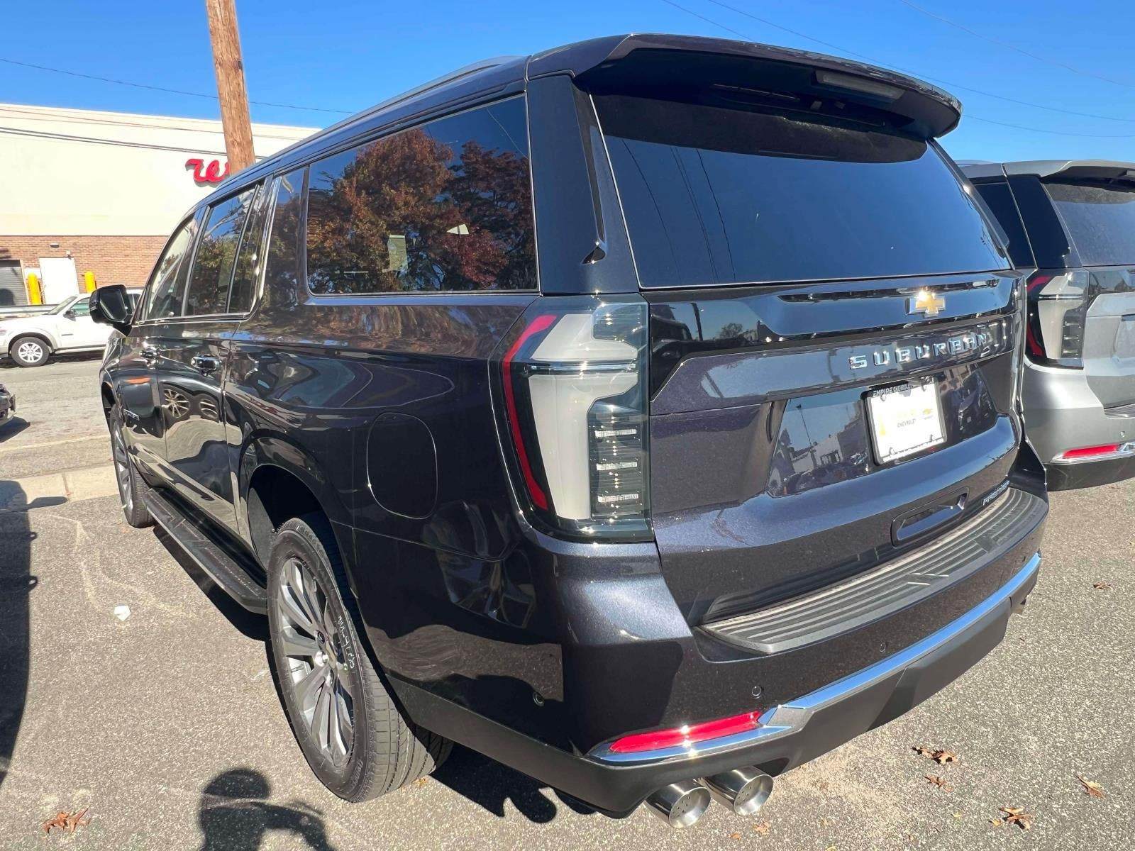 2026 Chevrolet Suburban Premier, 4WD