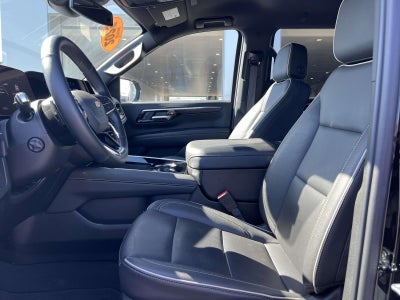 2025 Chevrolet Suburban 4WD Premier