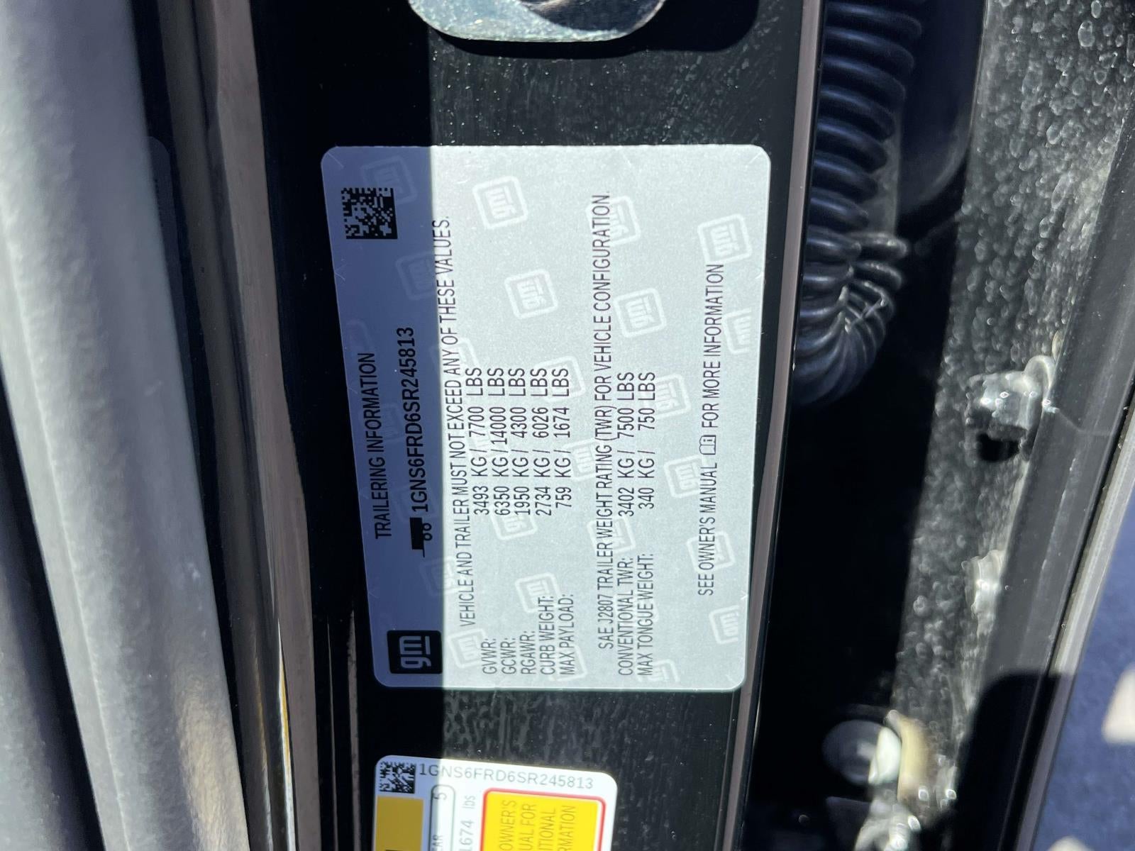 2025 Chevrolet Suburban 4WD Premier