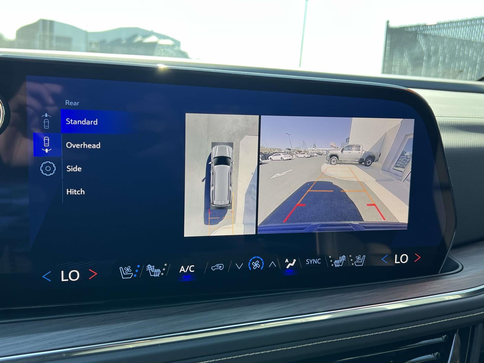 2025 Chevrolet Suburban 4WD Premier