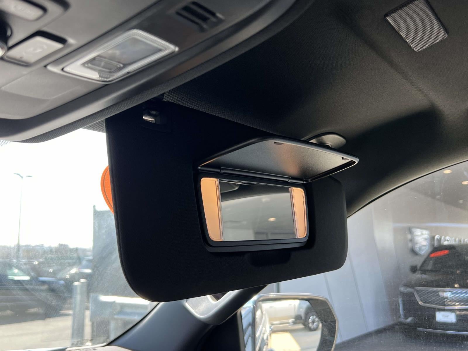 2025 Chevrolet Suburban 4WD Premier