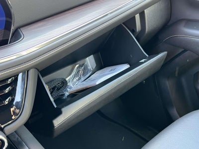 2025 Chevrolet Suburban 4WD Premier