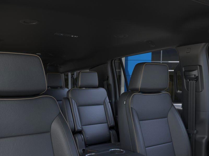 2025 Chevrolet Suburban 4WD Premier