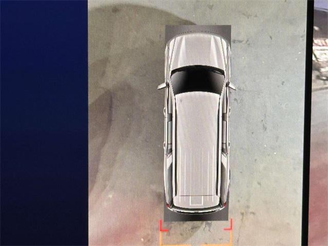 2025 Chevrolet Suburban 4WD Premier