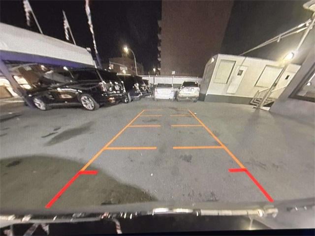 2025 Chevrolet Suburban 4WD Premier