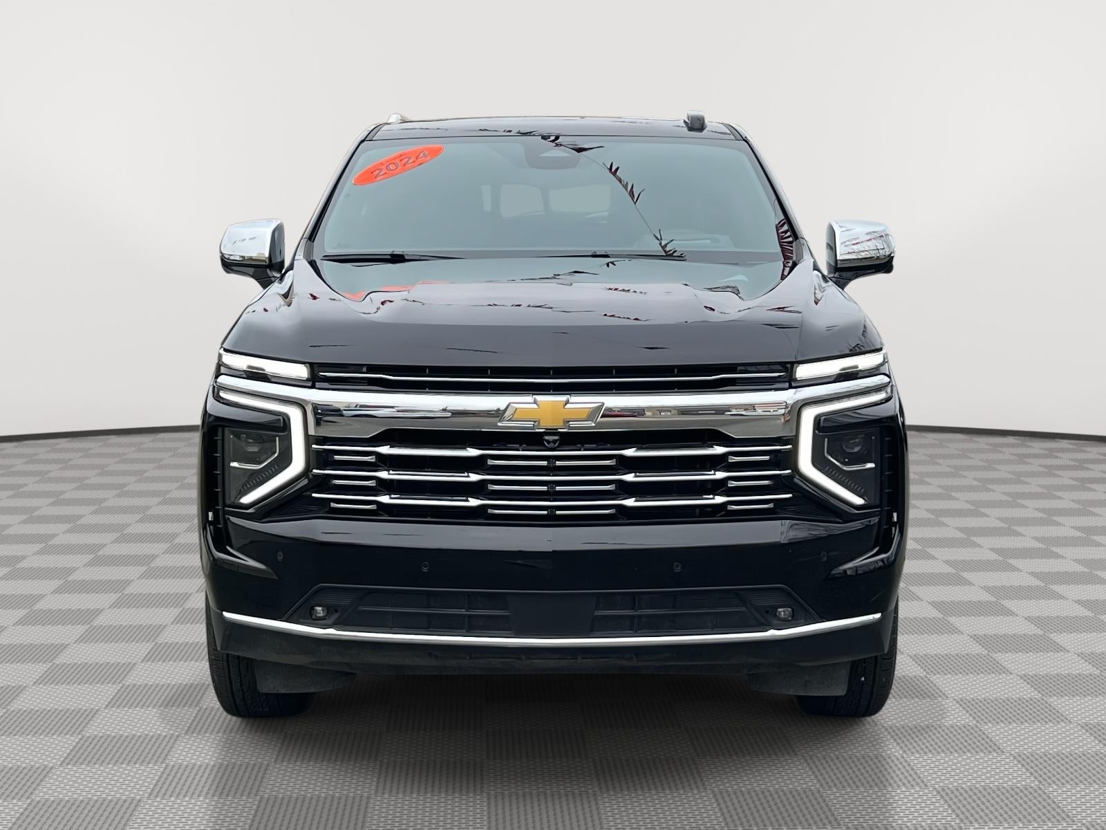 2025 Chevrolet Suburban 4WD Premier