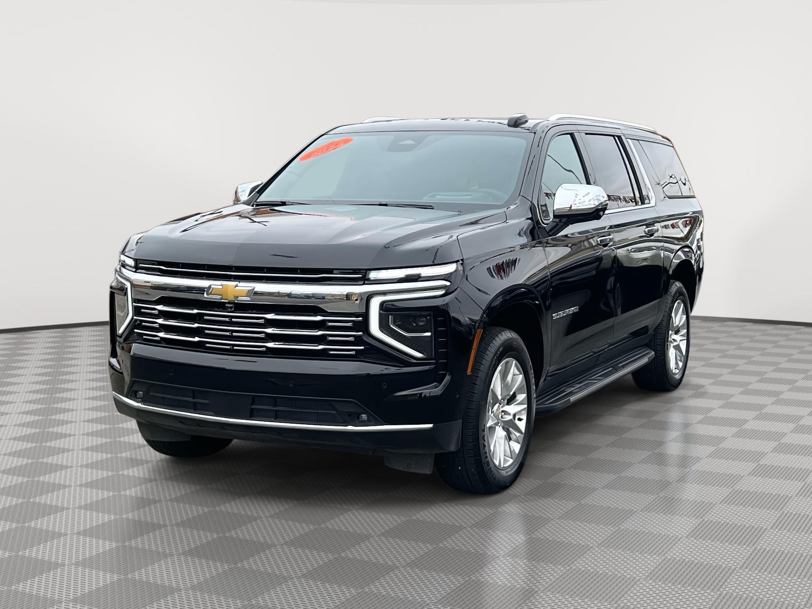 2025 Chevrolet Suburban 4WD Premier