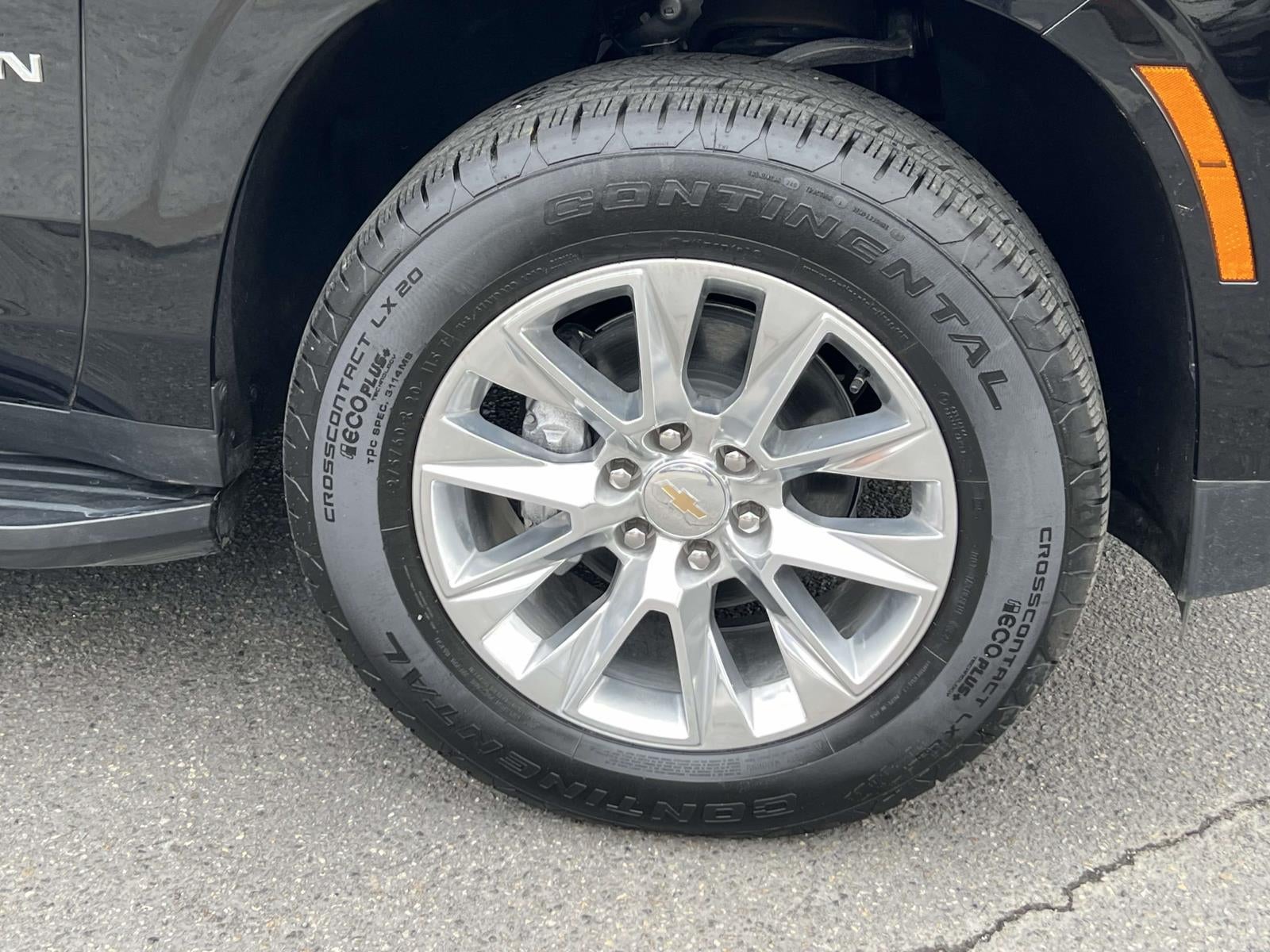 2025 Chevrolet Suburban 4WD Premier