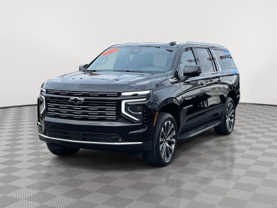 2025 Chevrolet Suburban 4WD High Country