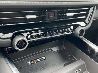 2025 Chevrolet Suburban 4WD High Country