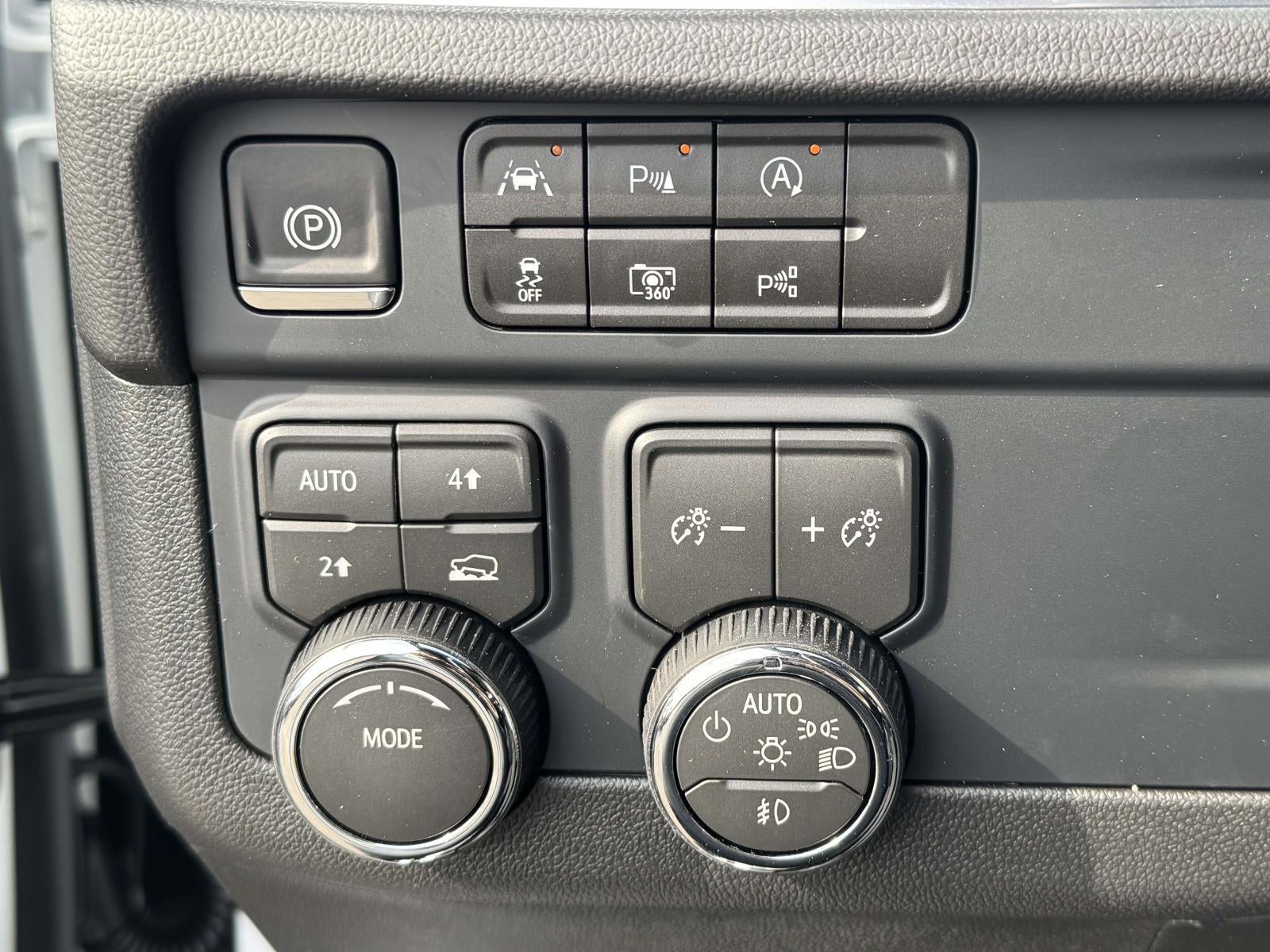 2026 Chevrolet Tahoe 4WD LT