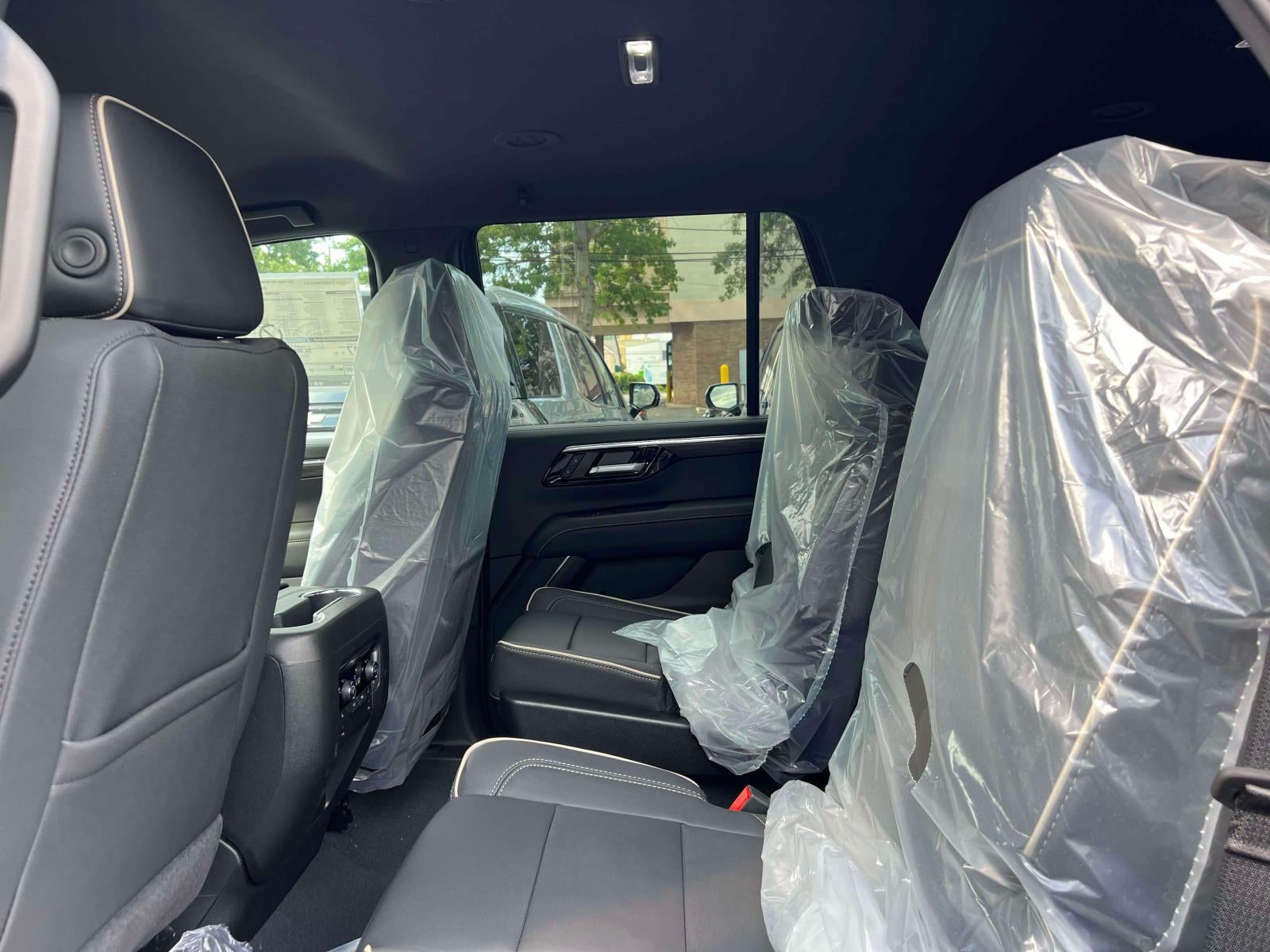 2025 Chevrolet Tahoe 4WD Premier