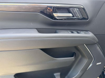 2025 Chevrolet Tahoe 4WD Premier