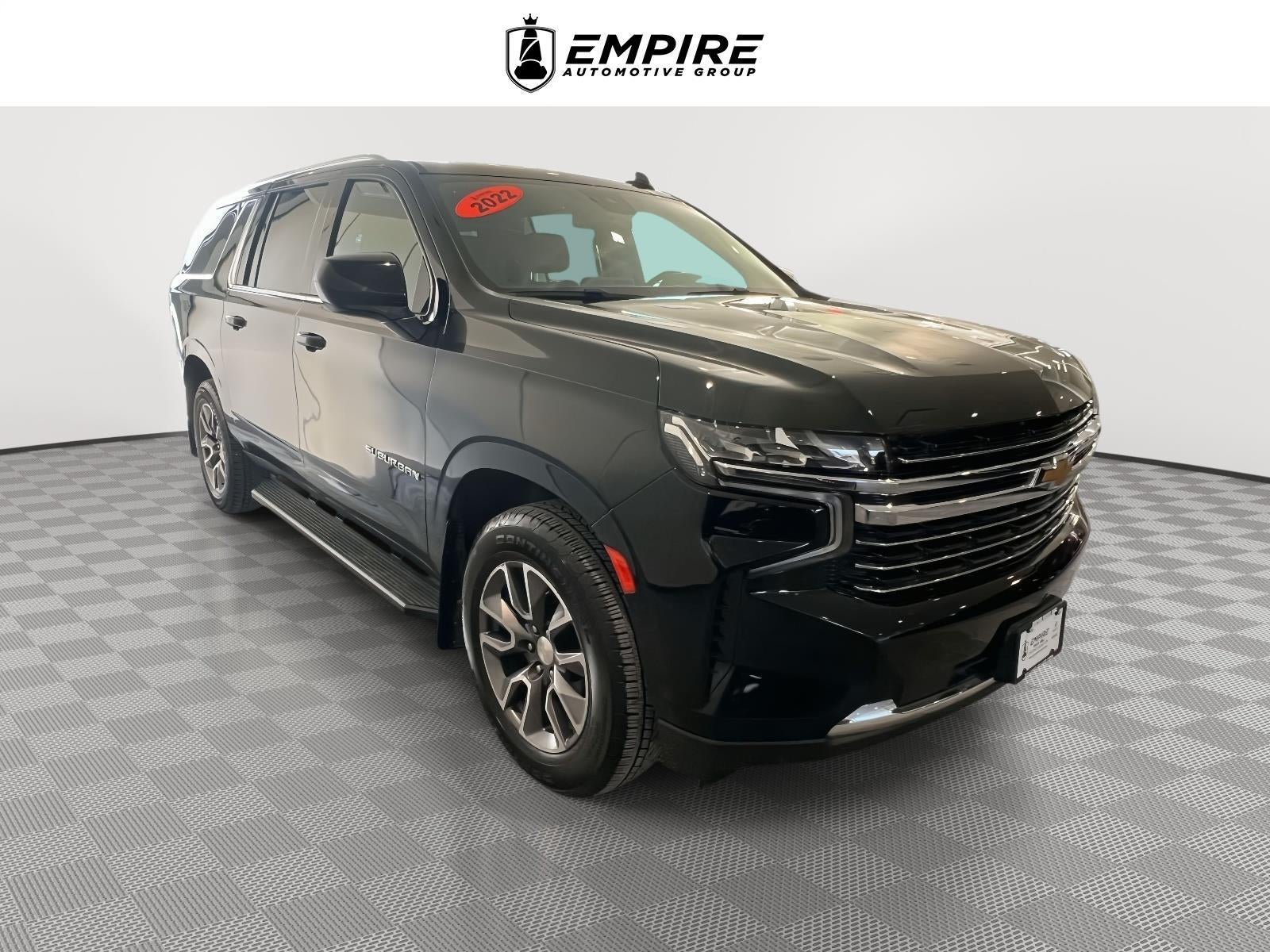 2023 Chevrolet Suburban 4WD LT