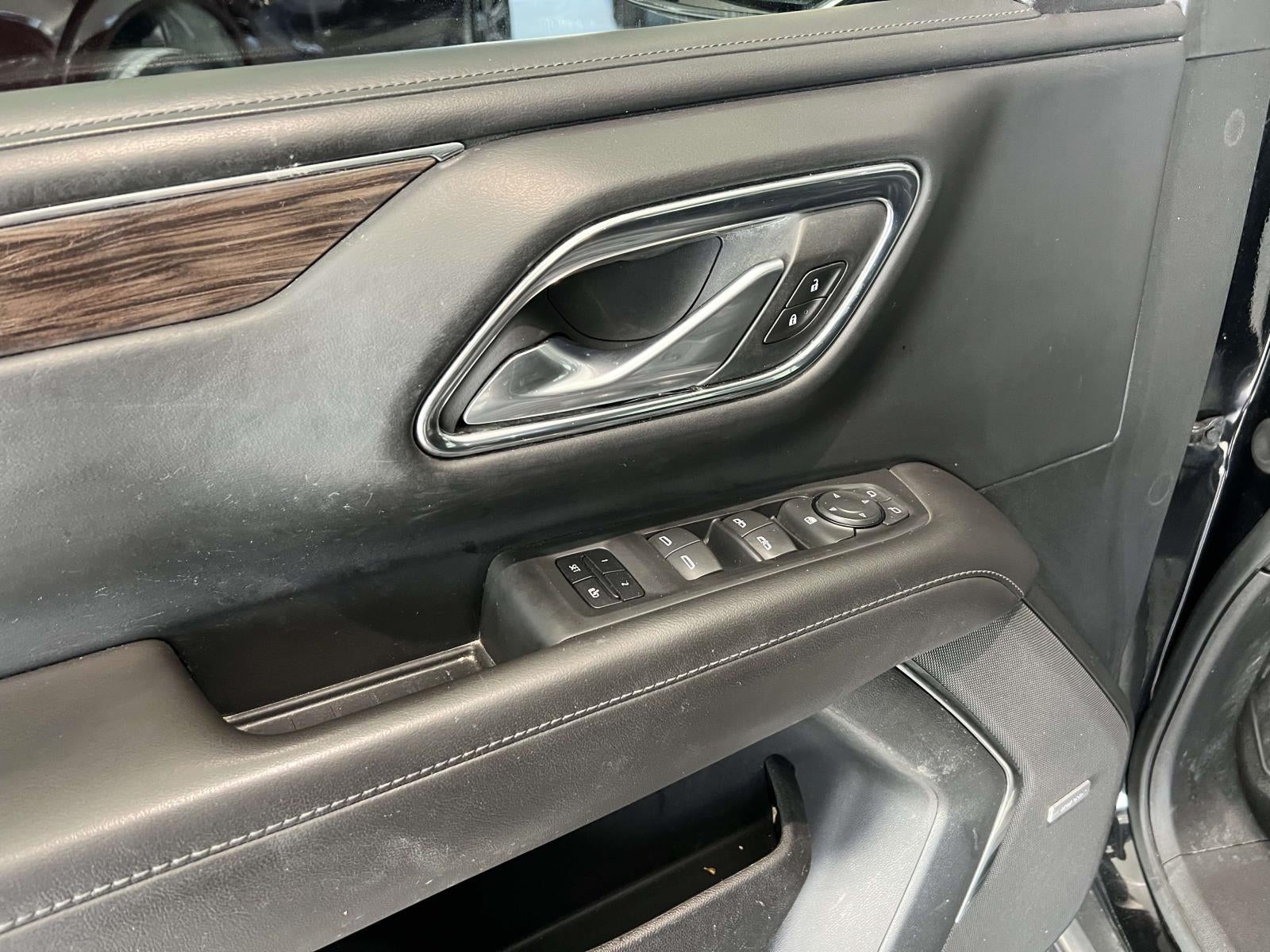 2023 Chevrolet Suburban 4WD LT