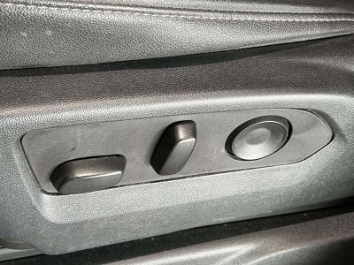 2023 Chevrolet Suburban 4WD LT