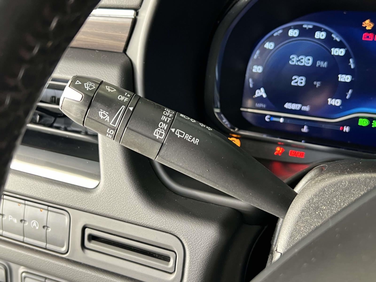 2023 Chevrolet Suburban 4WD LT