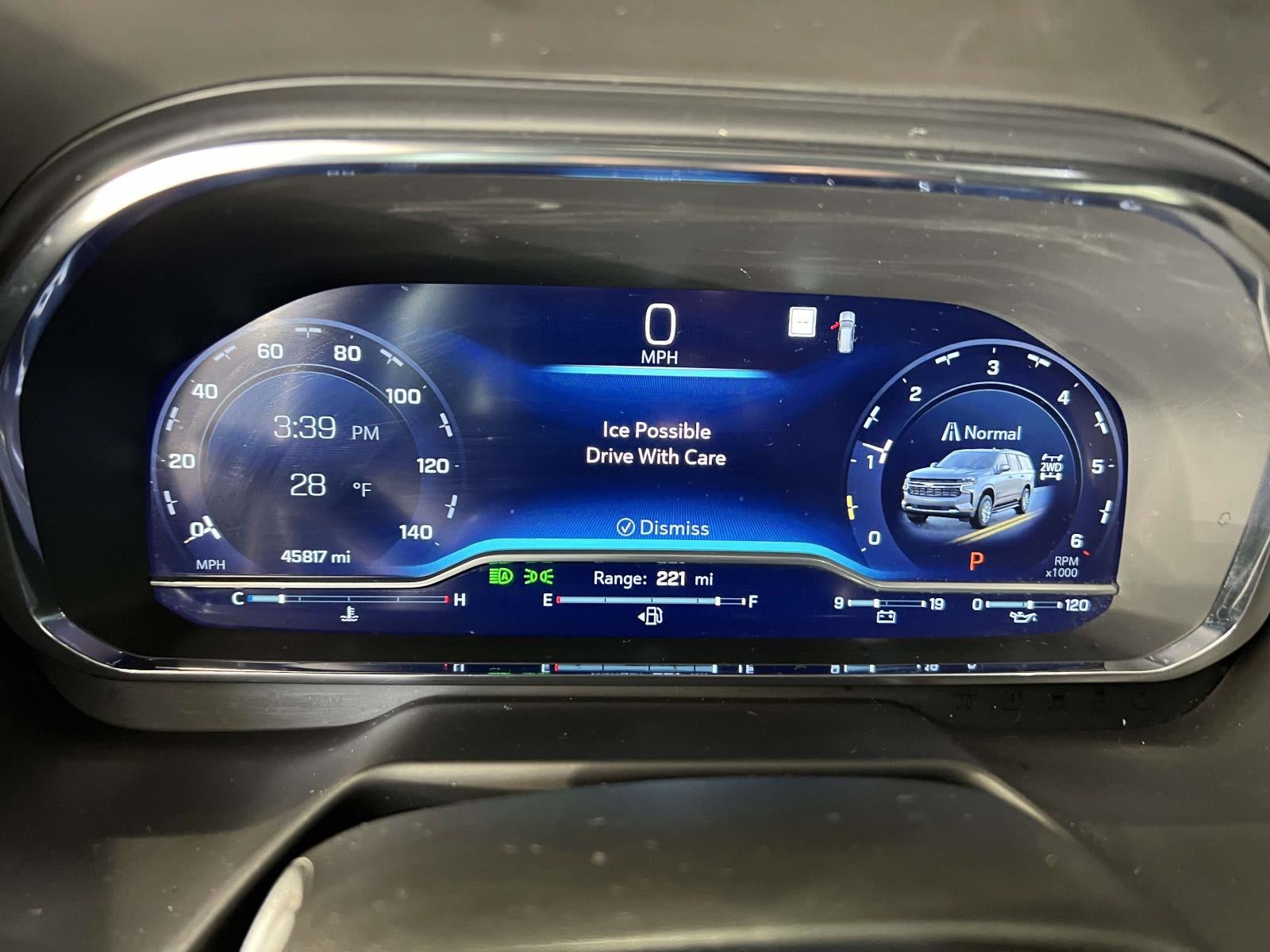 2023 Chevrolet Suburban 4WD LT