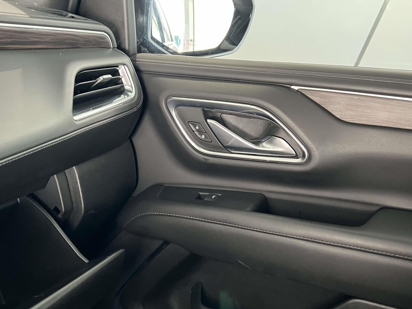 2023 Chevrolet Suburban 4WD LT