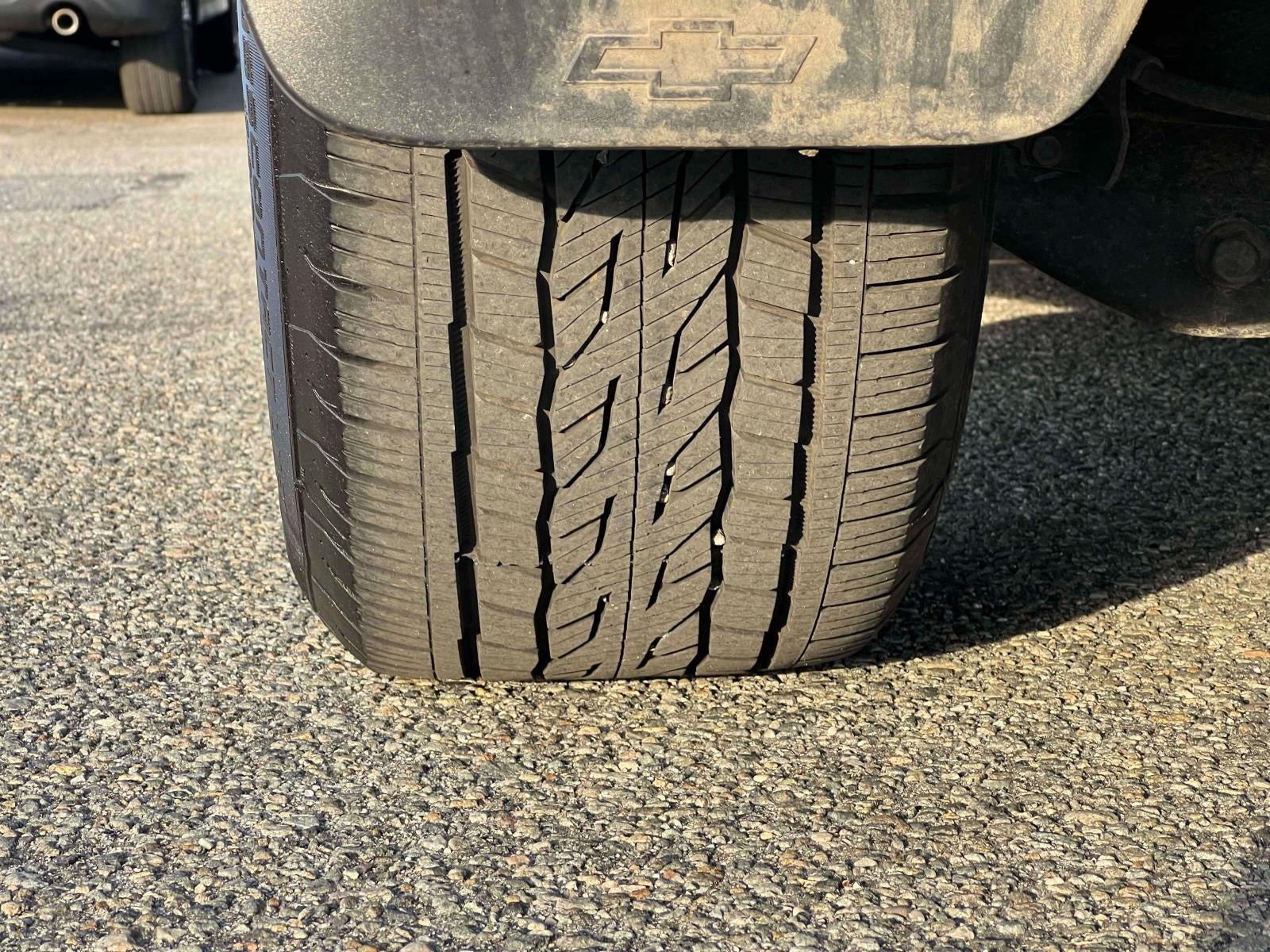 2023 Chevrolet Suburban 4WD LT