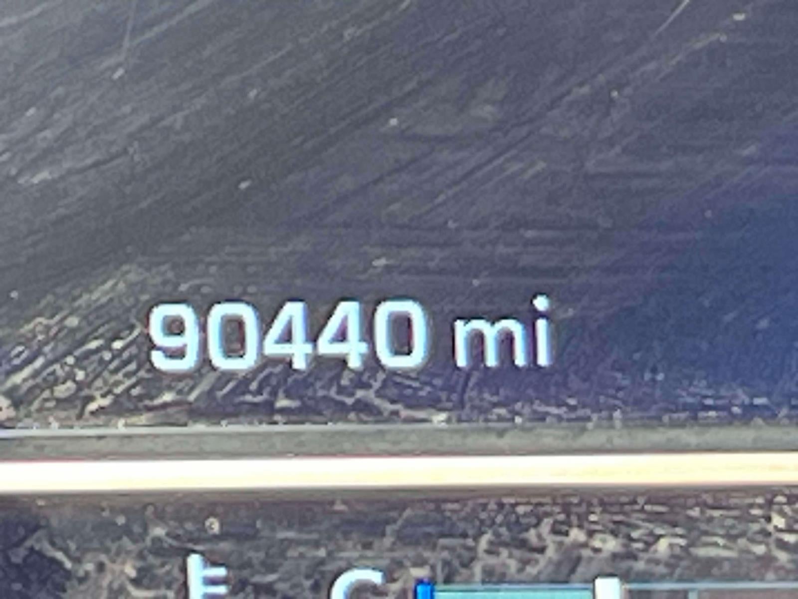 2023 Chevrolet Suburban 4WD LT