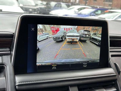 2023 Chevrolet Suburban 4WD LT