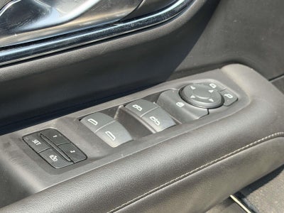 2024 Chevrolet Suburban 4WD LT