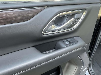 2024 Chevrolet Suburban 4WD LT