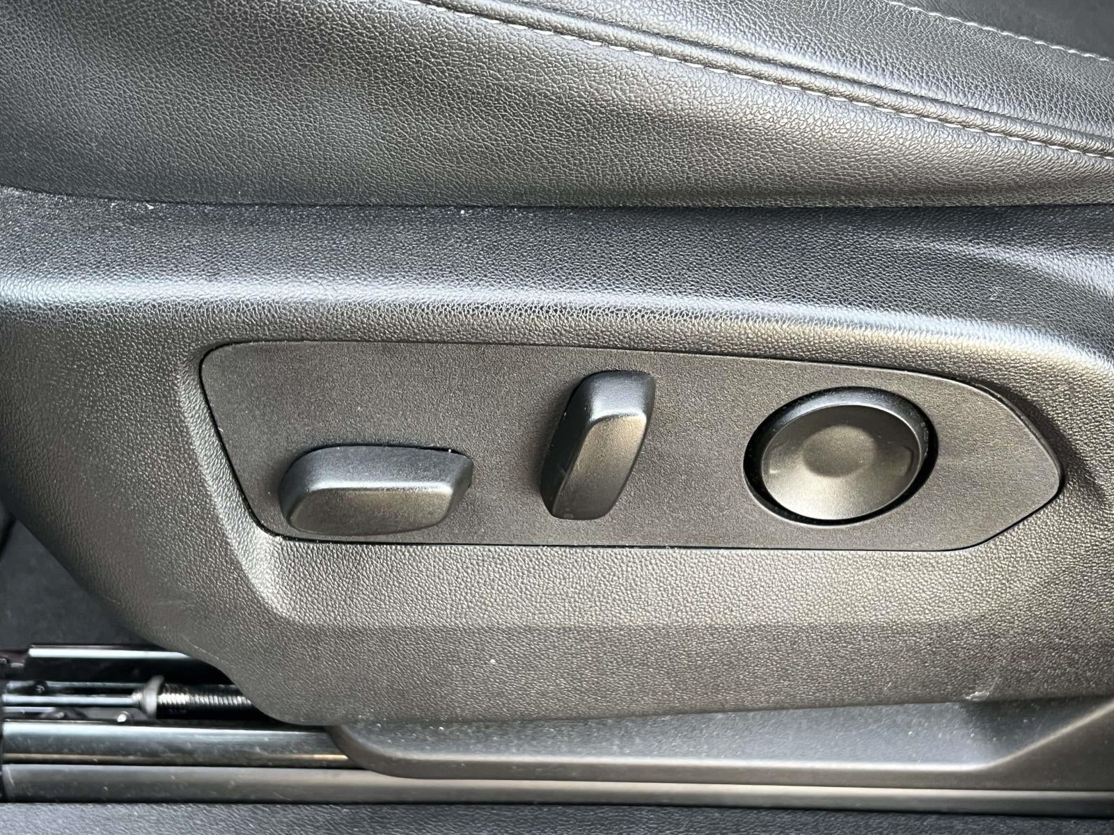 2024 Chevrolet Suburban 4WD LT