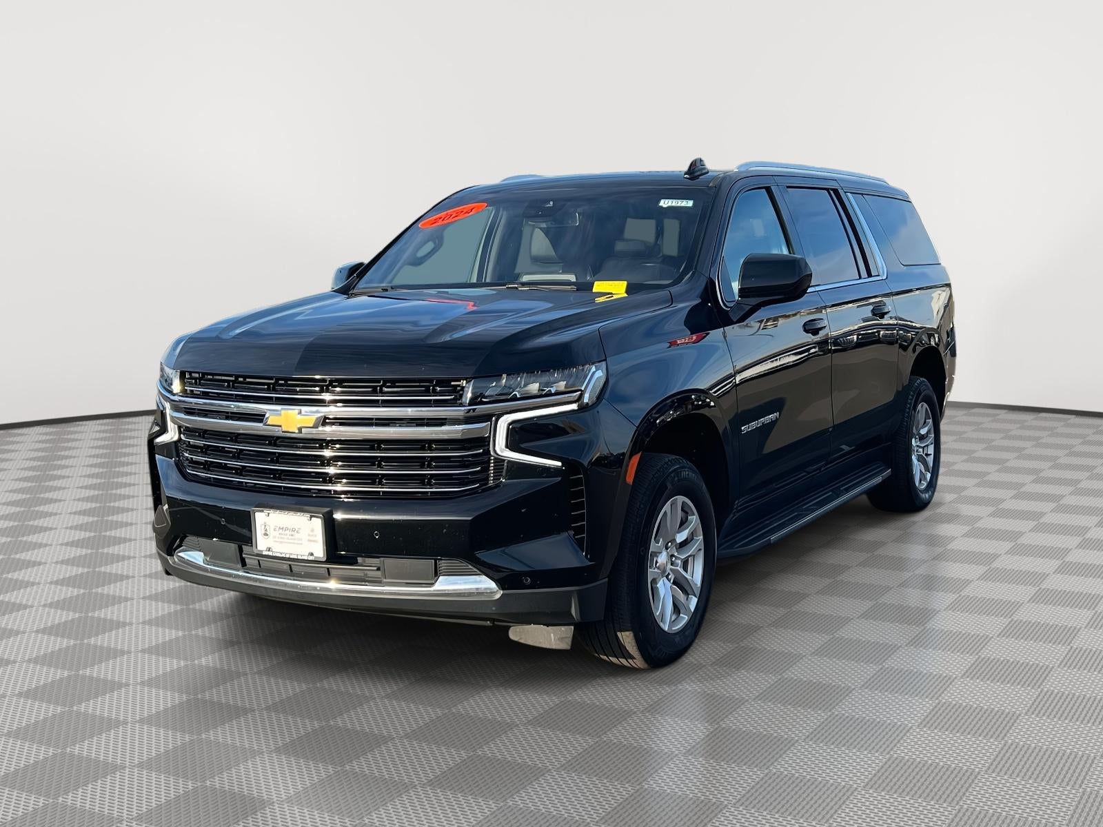 2024 Chevrolet Suburban 4WD LT