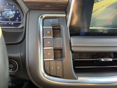 2024 Chevrolet Suburban 4WD LT