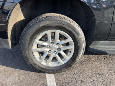 2024 Chevrolet Suburban 4WD LT