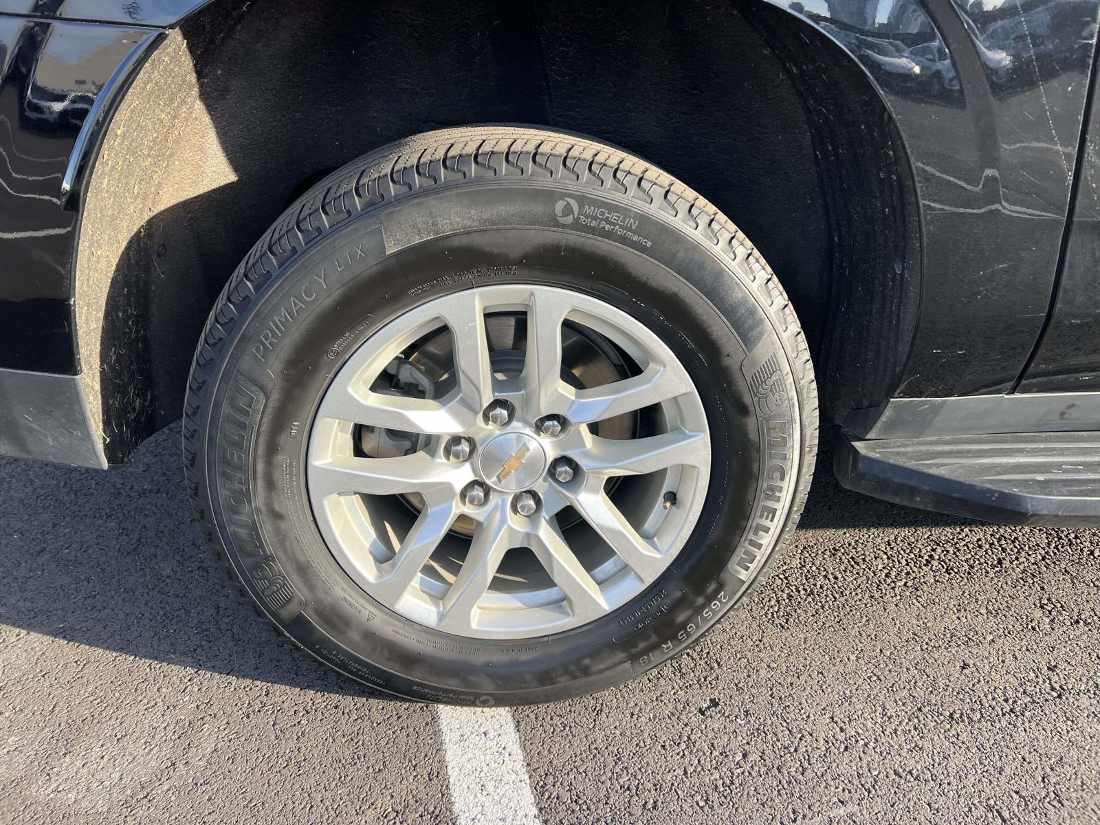 2024 Chevrolet Suburban 4WD LT