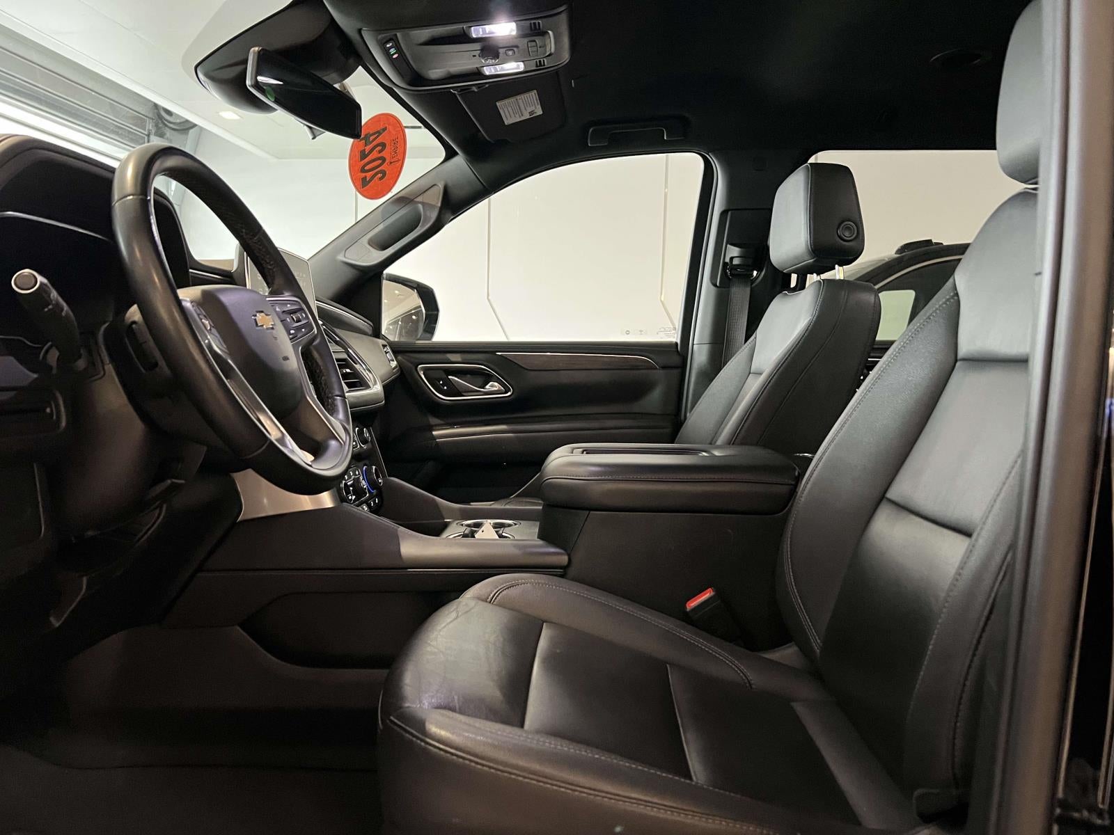 2024 Chevrolet Suburban 4WD LT