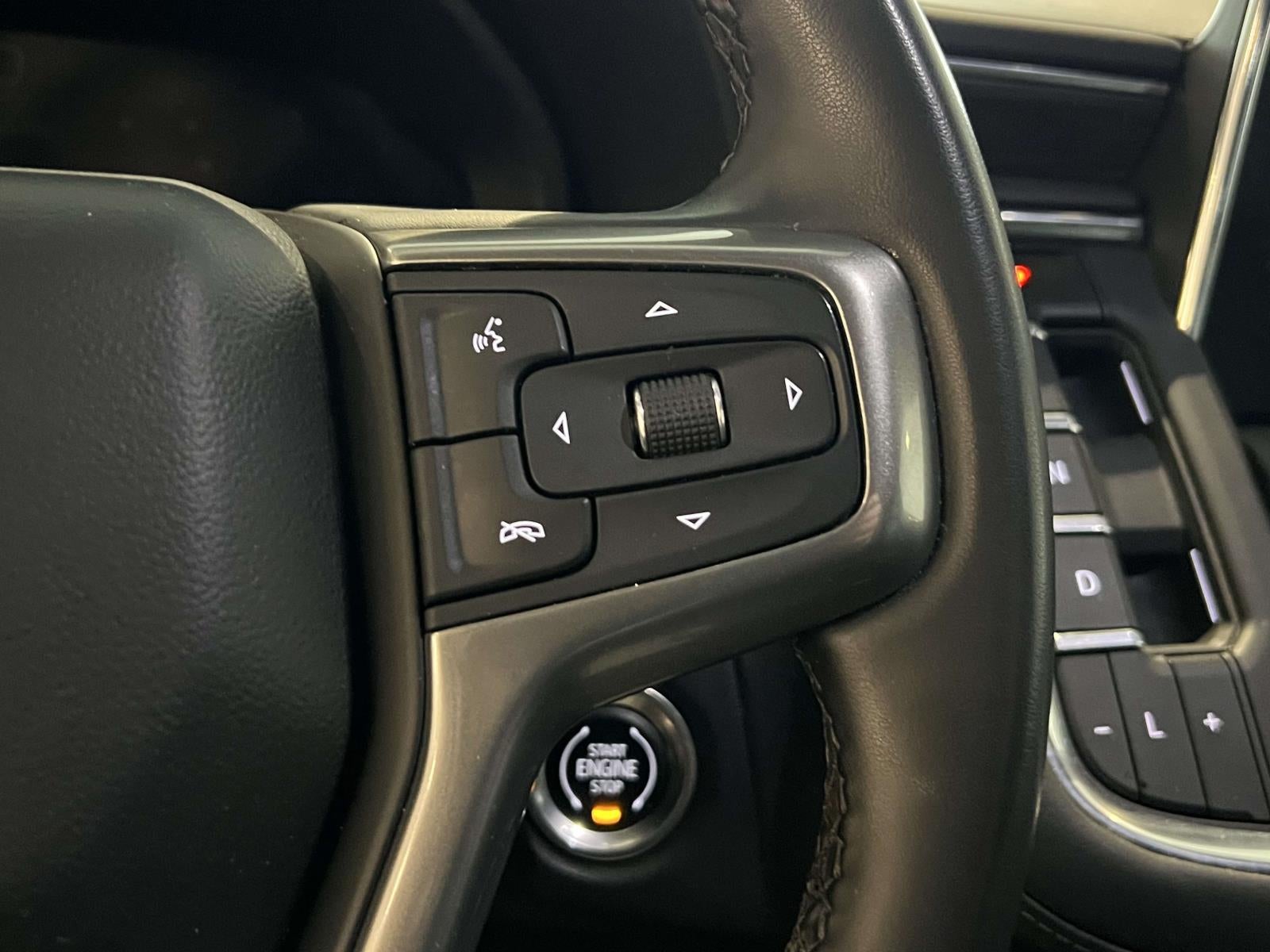 2024 Chevrolet Suburban 4WD LT