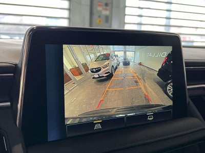 2024 Chevrolet Suburban 4WD LT