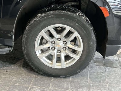 2024 Chevrolet Suburban 4WD LT