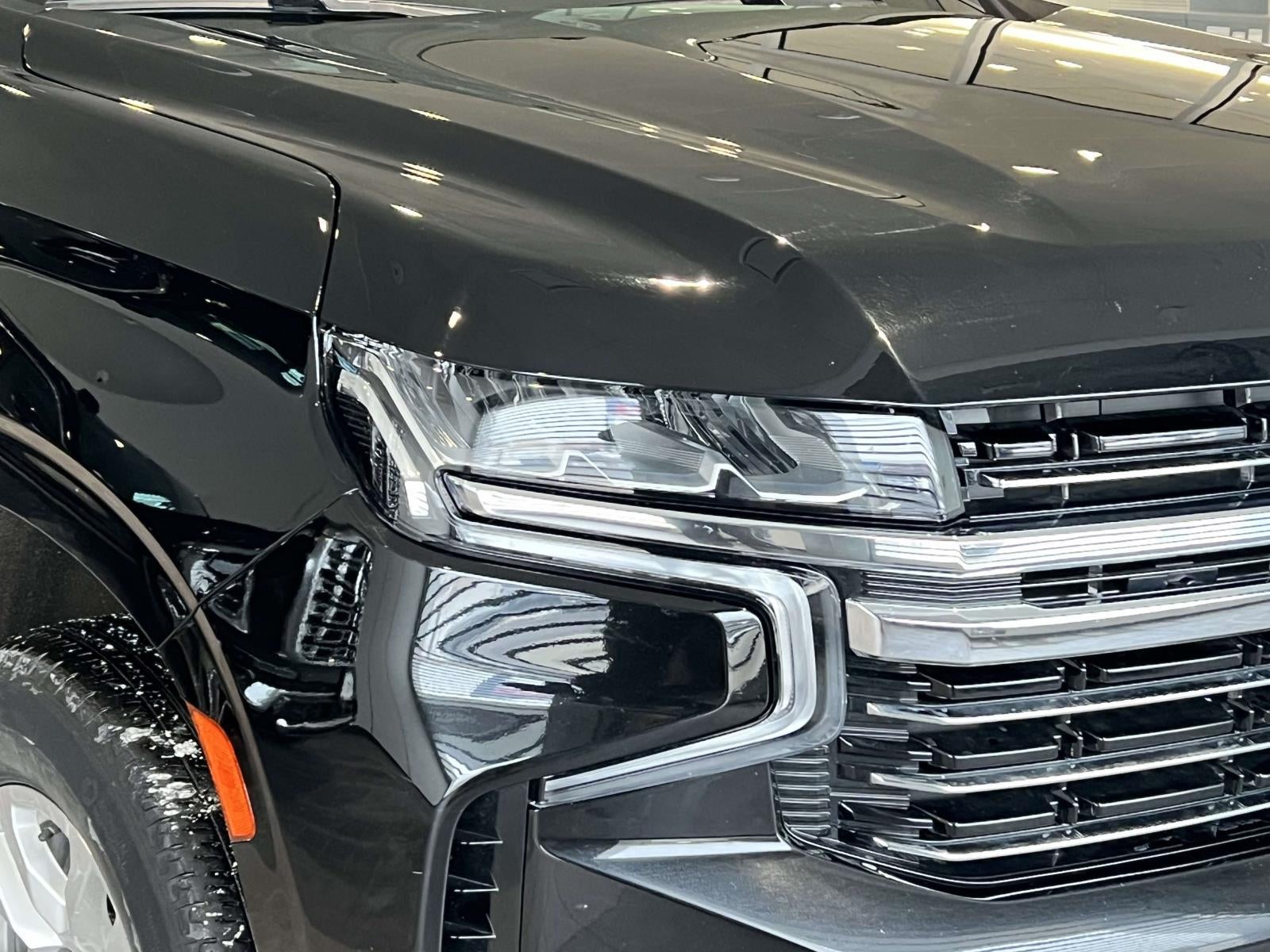 2024 Chevrolet Suburban 4WD LT