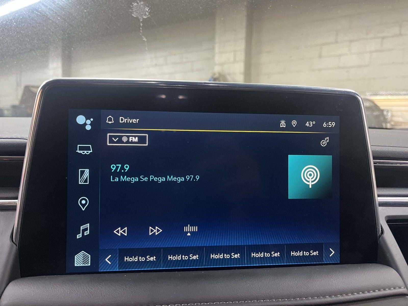 2024 Chevrolet Suburban 4WD LT