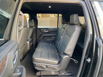 2024 Chevrolet Suburban 4WD LT