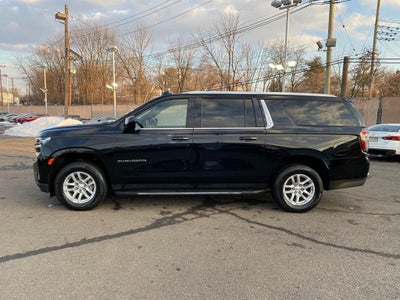 2024 Chevrolet Suburban 4WD LT