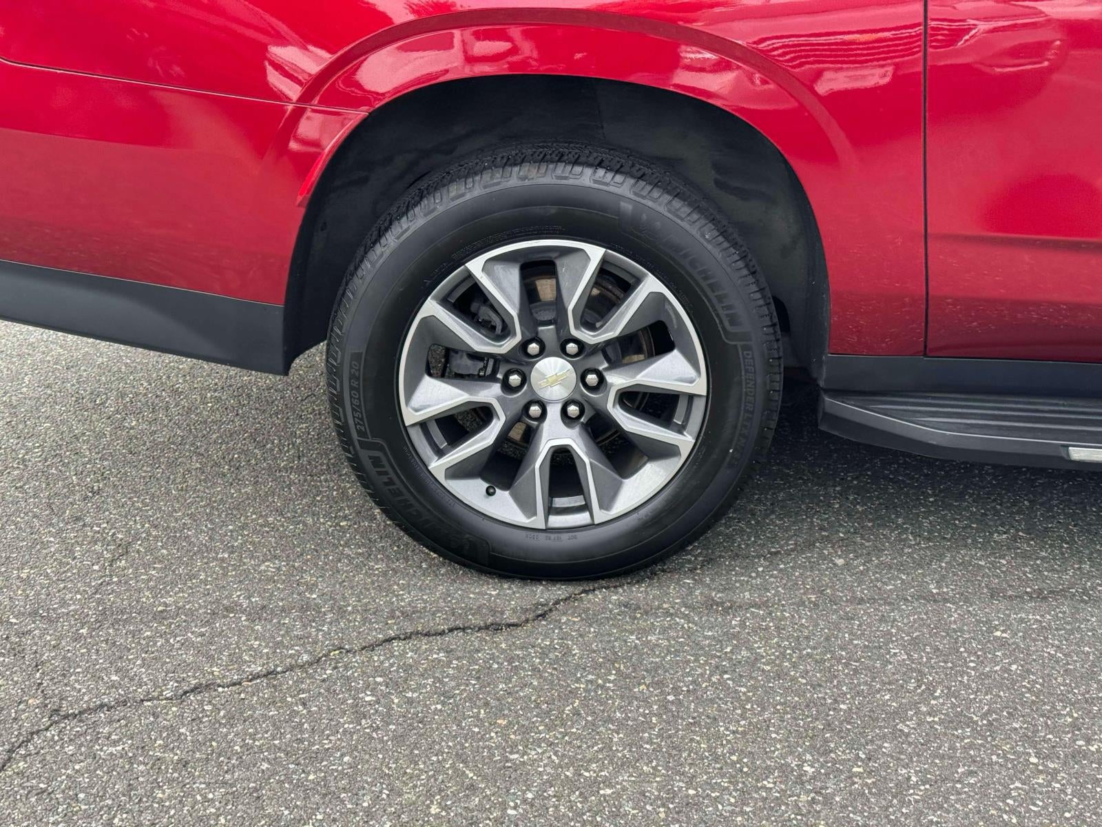 2021 Chevrolet Suburban 4WD LT